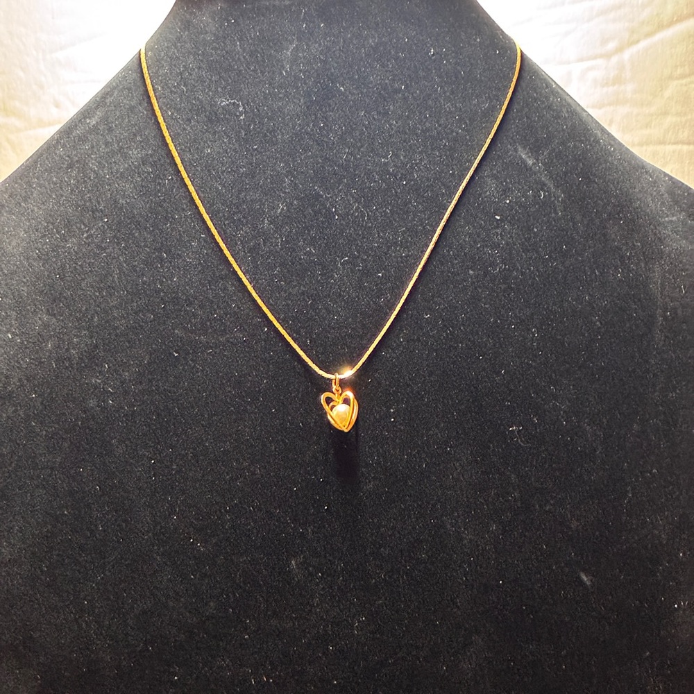 Vintage “Korea” Faux Pearl In A Heart Cage on a Gold Toned Chain 18” Inches